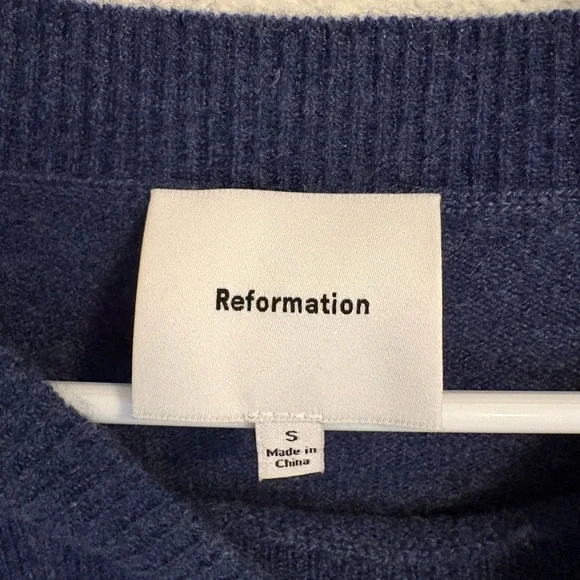 Reformation Dana Cashmere Sweater - Small - Picture 2 of 6